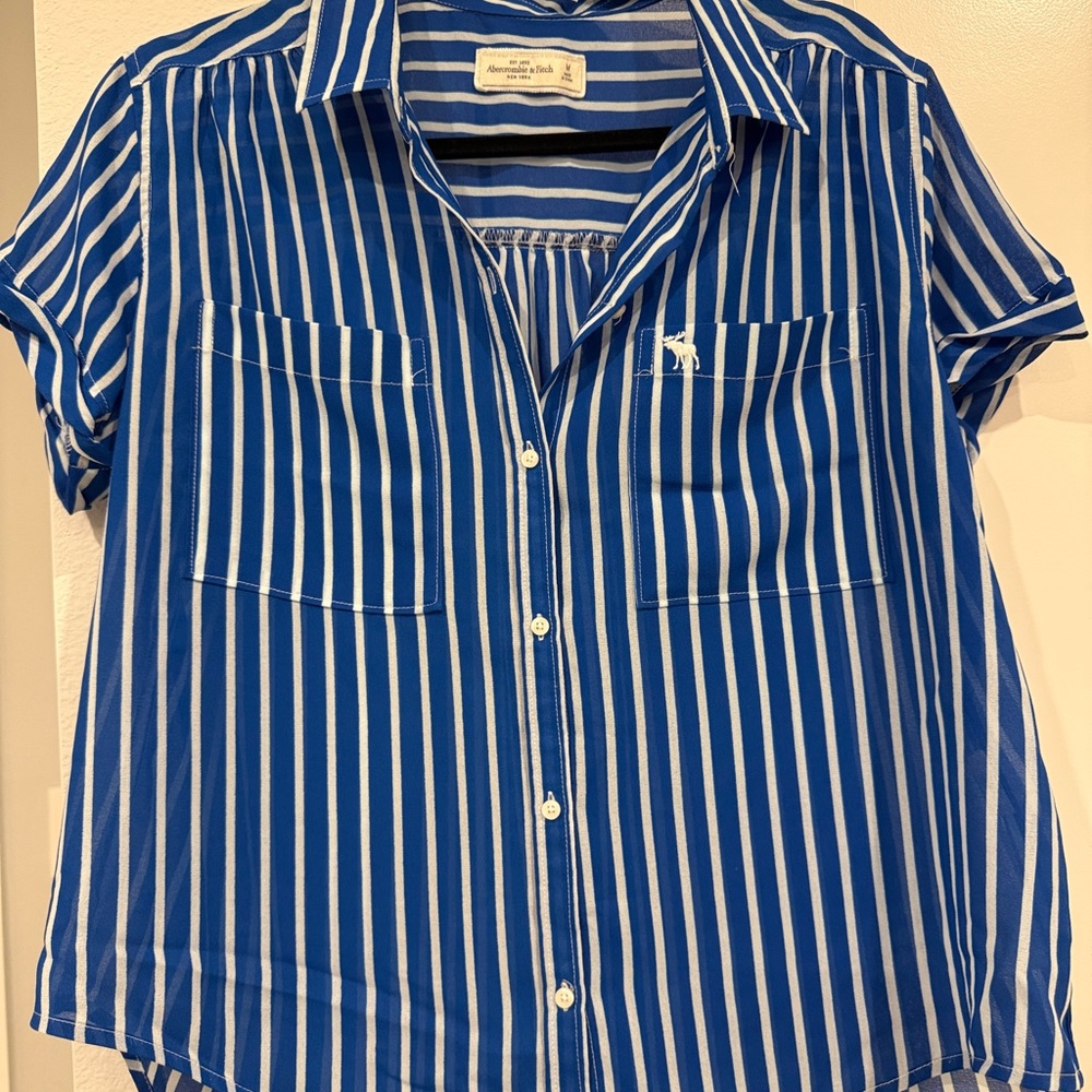 Abercrombie & Fitch Blue and White Striped Shirt